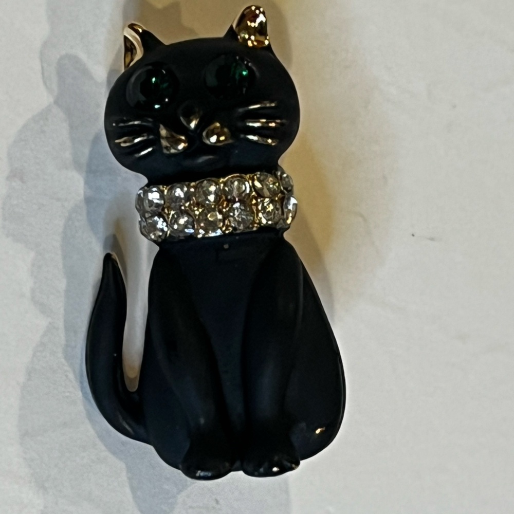 Charming Black Cat Brooch with Gold and Silver Details